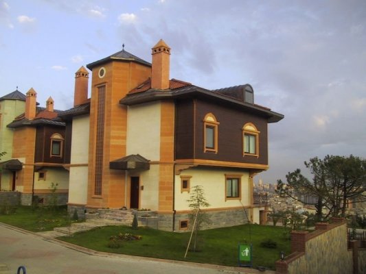 Çamlıca Hakkı Ekşi Mansions