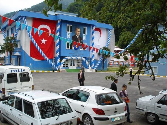 Ikizdere Hakkı Emine Ekşi Health Center