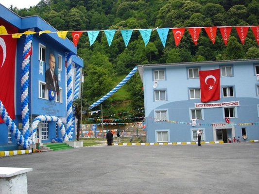 İkizdere Hakkı Emine Ekşi Sağlık Merkezi